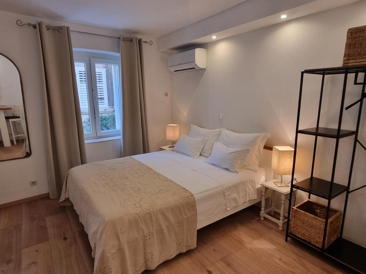 Riva Apartment